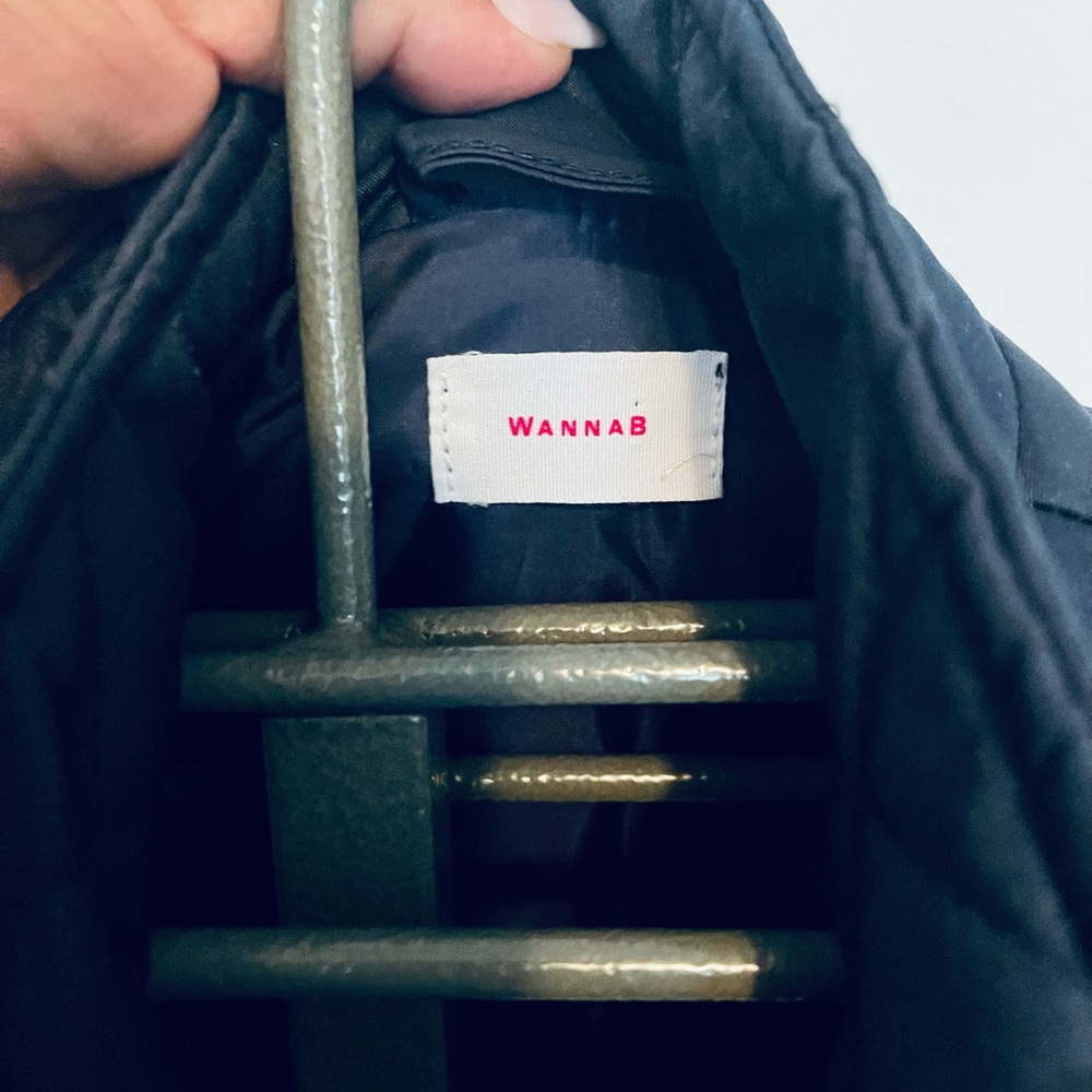 WannaB Navy Quilted Vest Size Large - Picture 3 of 6